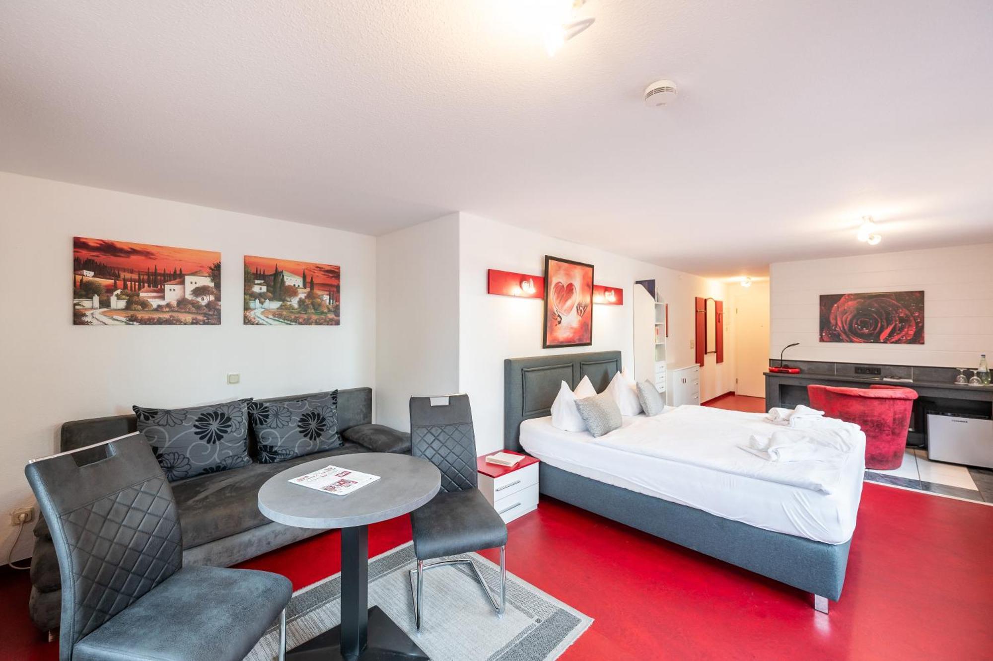Oma'S Kueche & Quartier Otel Binz Dış mekan fotoğraf
